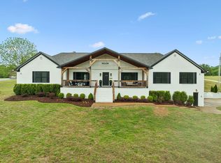 1930 Rock Springs Rd, Columbia, TN 38401