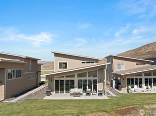 9787 Ridgeview Dr NW #3A, Quincy, WA 98848