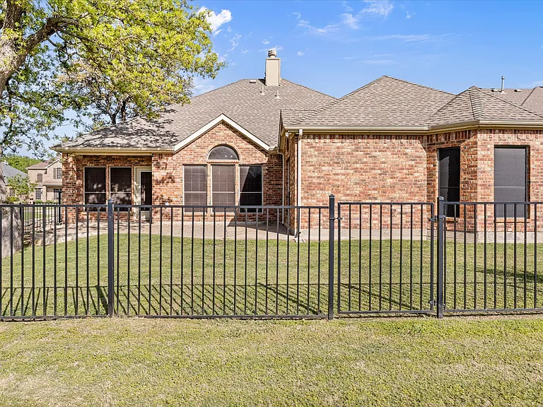 12245 Fairway Meadows Dr — Photo 31