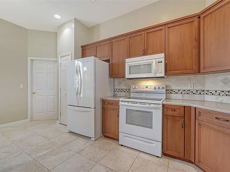 5939 Sandstone Ave — Photo 17