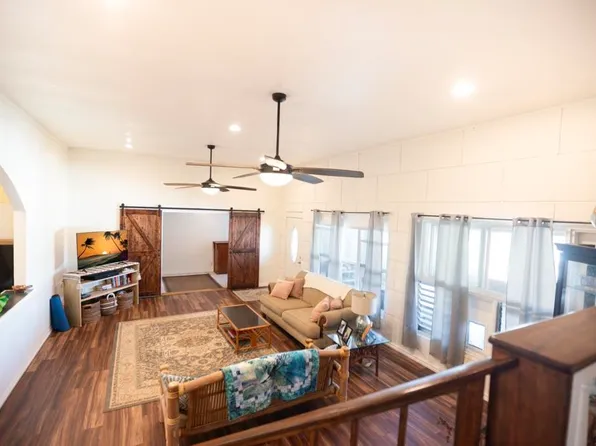 575 Linekona Pl, Wailuku, HI 96793