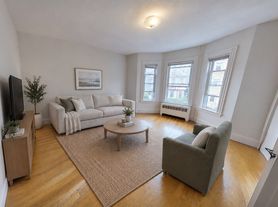 91-93 Calumet St, Boston, MA