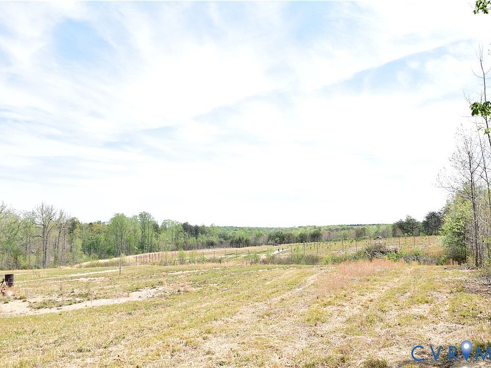 1st image of 1075 Freshwater Creek Rd