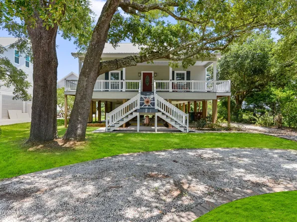 4 Sherman Ave, Pass Christian, MS 39571