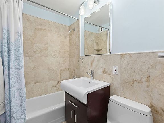 5th image of 16 W 16th St APT 6HS