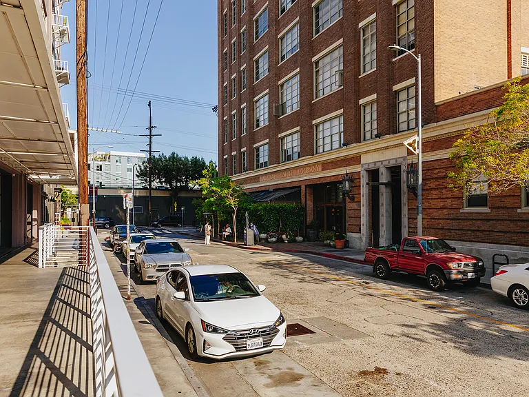 1855 Industrial St #421 — Photo 51