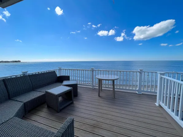 33 Melba St, Milford, CT 06460