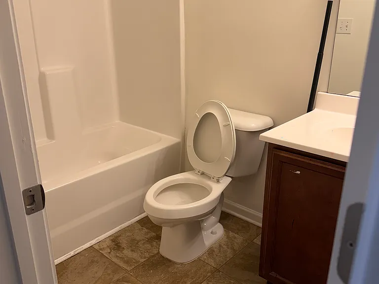 6243 Ellenwood Dr — Photo 18
