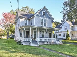 92 South Ave, Webster, NY 14580