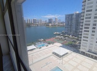 Commodore Plaza Condo, Aventura, FL 33160