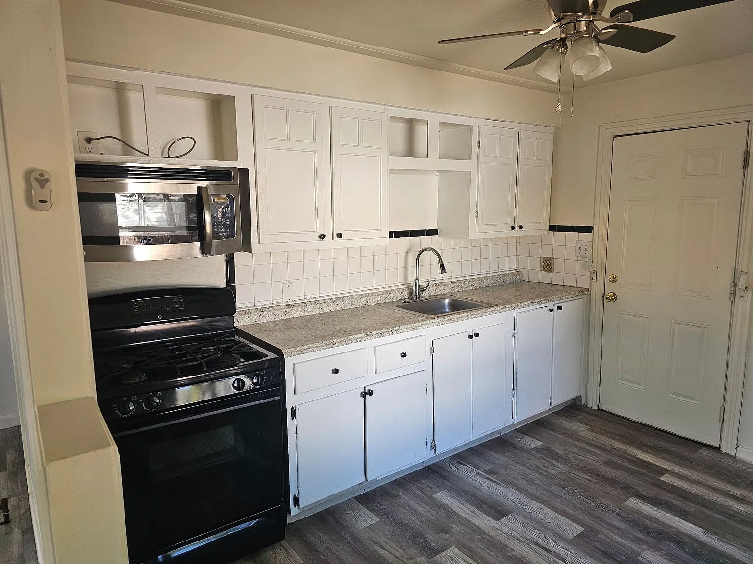 2 bed, 800 sqft, $750 — Photo 3