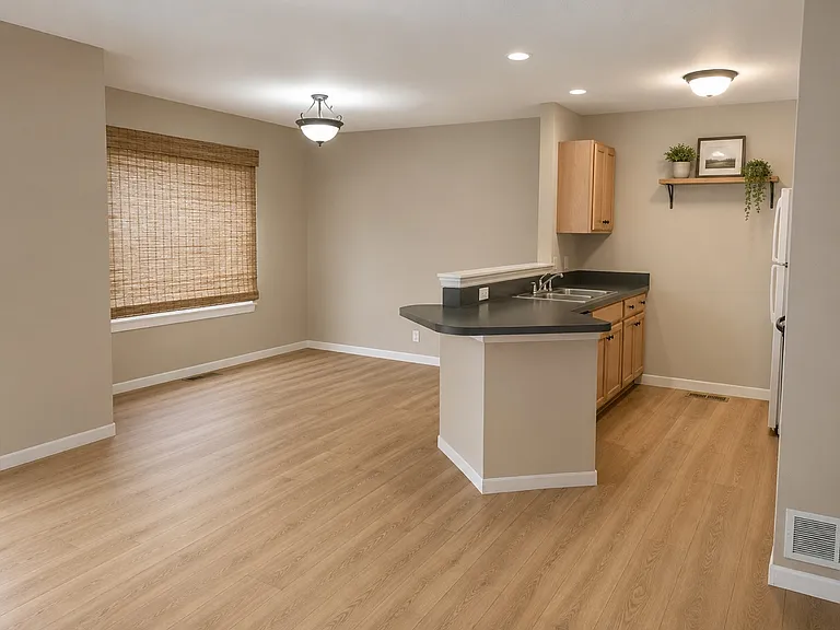 11 Westfield Pl — Photo 1
