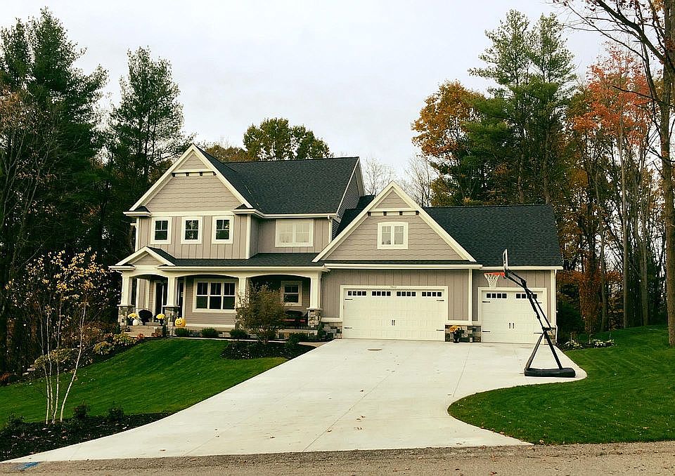 1st image of 7852 Ella Terrace Dr NE