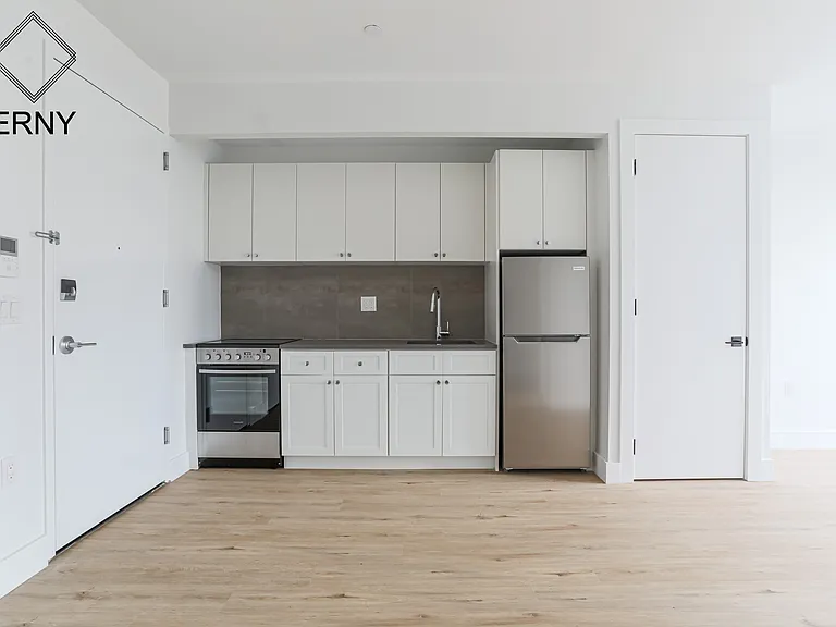2510 Bedford Ave #5M — Photo 3