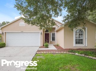 1484 Lake Shore Ranch Dr, Seffner, FL 33584