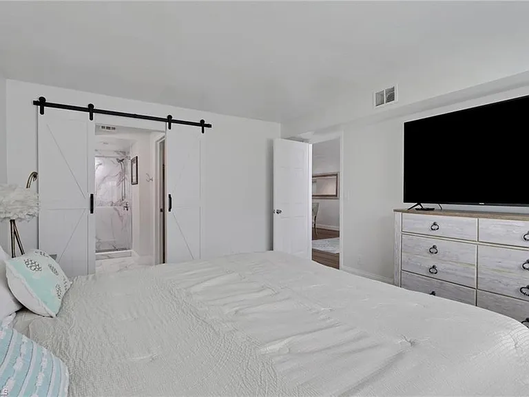 4001 Ice Castle Way #5 — Photo 13