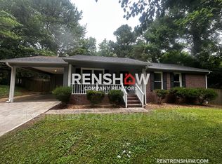 199 Hopper Barker Rd, Jackson, TN 38305