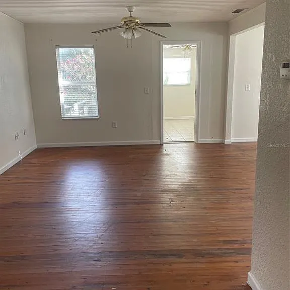 311 Lake Dale Dr — Photo 9