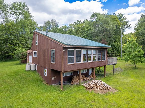 2nd image of 564 Neer Hill Rd