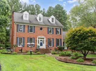 1611 Claymore Rd, Chapel Hill, NC 27516