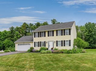 5 Gunnison Dr, Merrimac, MA 01860