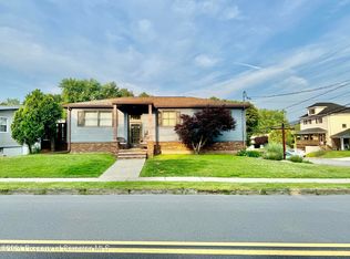 700 Church St, Jessup, PA 18434