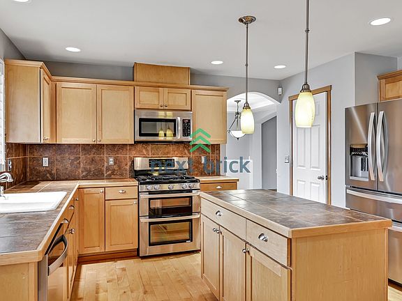 4th image of 7720 64th Pl NE