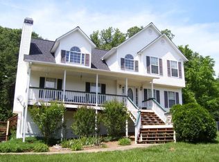 205 Whitewater Ct, Woodstock, GA 30188