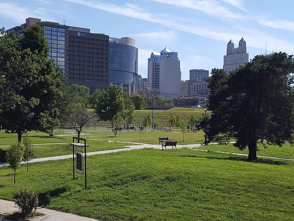 Columbus Park