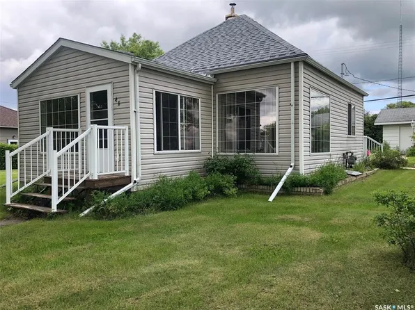 48 Highway AVENUE E, Preeceville, SK S0A 3B0