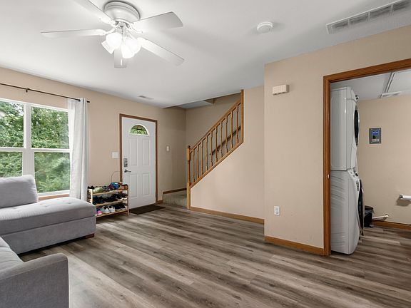 5th image of 3869 W Palmyra Ct #13