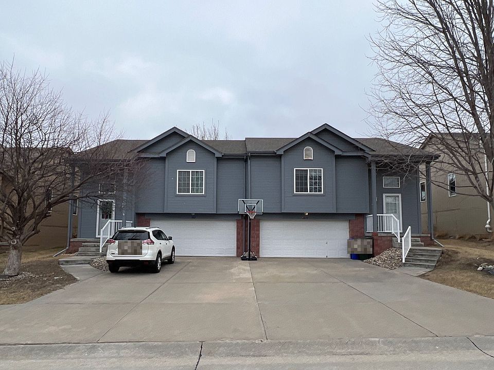 1st image of 4813 S 190th St