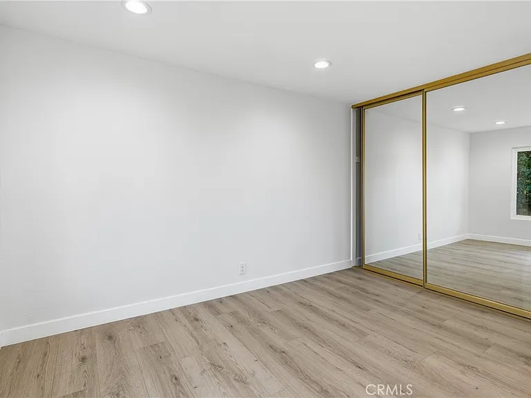 25302 Neptune Dr — Photo 16