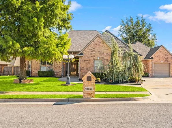 9604 Honeysuckle Rd, Oklahoma City, OK 73159