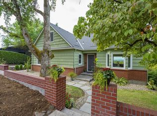 6951 SW 33rd Ave, Portland, OR 97219