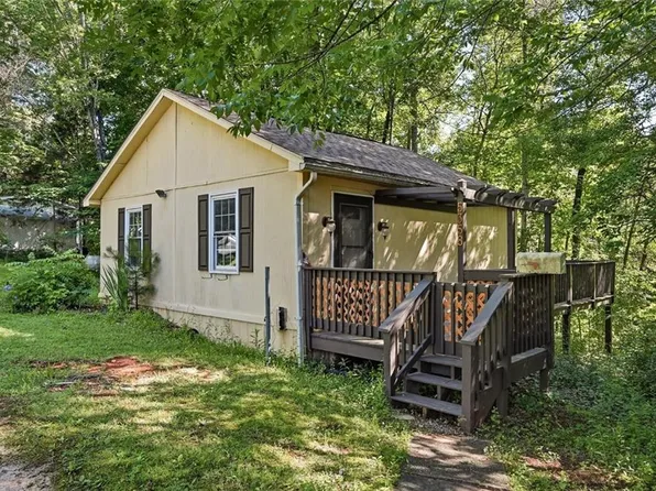 5358 Chigger Hill Cir, Gainesville, GA 30506