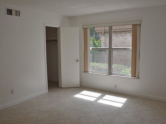 2nd image of 200 Saint Andrews Blvd APT 905