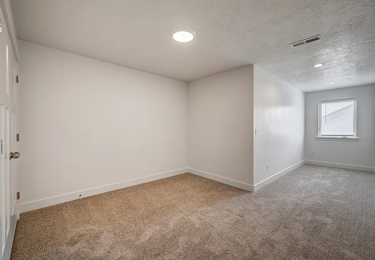 4642 W Hemsworth Ln #1 — Photo 7