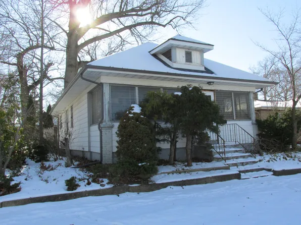 419 Greenwood Ave, Michigan City, IN 46360