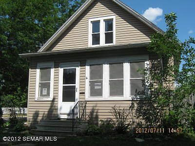 1st image of 449 N Pine Ave