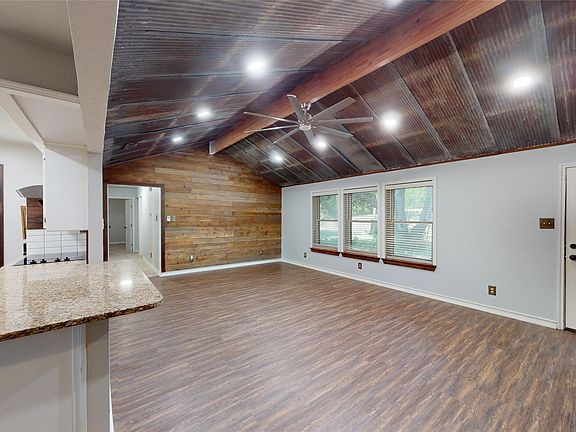 5th image of 4270 Sir Lancelot Cir