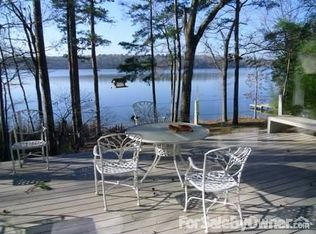 600 Lake Shore Dr, Scroggins, TX 75480