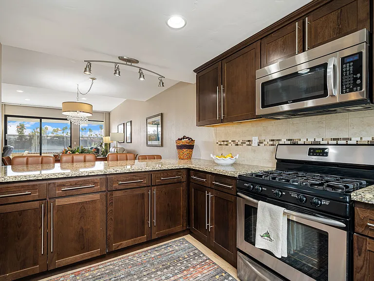 21 Toledo Dr — Photo 12