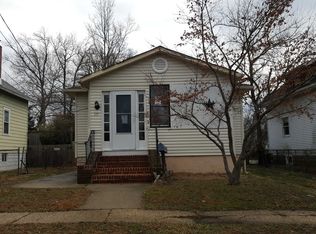 19 Holly Ave, Clementon, NJ 08021