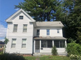 220 Wall St, Meriden, CT 06450