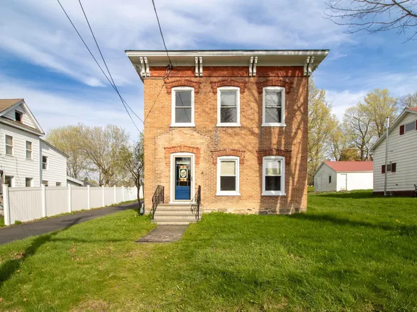 5 Hepburn St, Norfolk, NY 13667