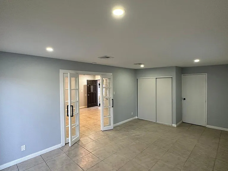 3512 Balmont St — Photo 15