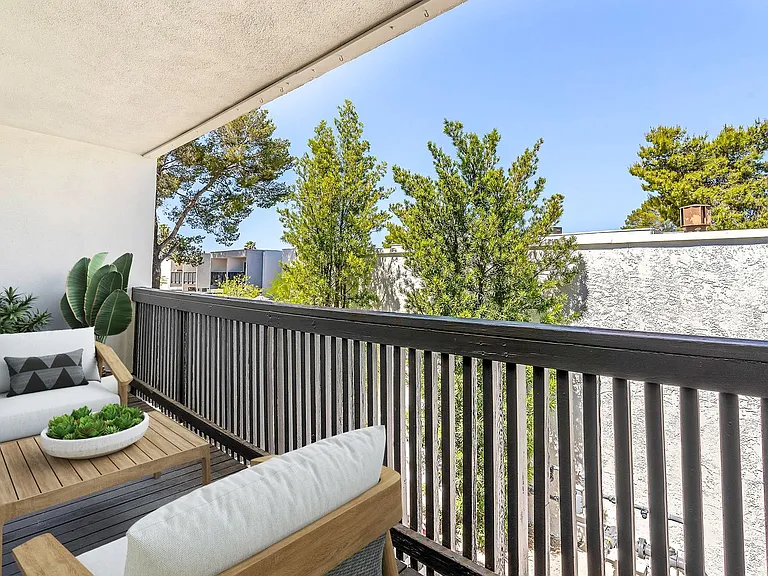 Echo Luxury Apartments — Photo 207