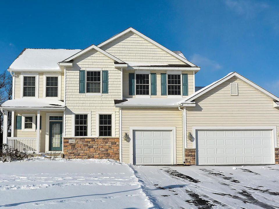 1st image of 1340 Pond Cir