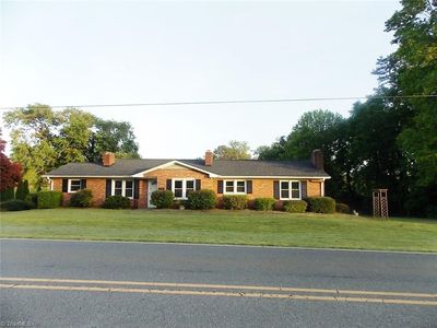 2151 Nc 268, Pilot Mountain, NC, 27041